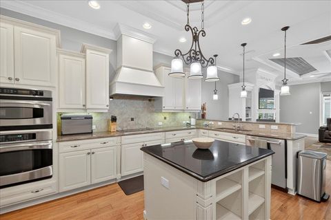 Tiny photo for 3756 Grove Park Drive, Tallahassee, FL 32311 (MLS # 387539)