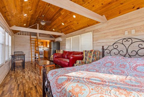 Tiny photo for 4748 Crooked Road, Tallahassee, FL 32310 (MLS # 397672)