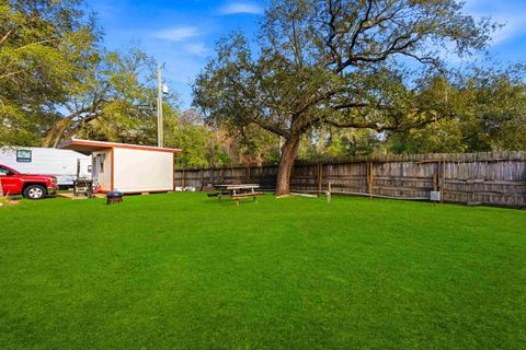 Tiny photo for 4748 Crooked Road, Tallahassee, FL 32310 (MLS # 397672)