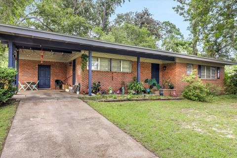 Tiny photo for 1612 HASOSAW NENE, Tallahassee, FL 32301 (MLS # 399218)