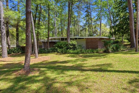 Tiny photo for 810 Middlebrooks Circle, Tallahassee, FL 32312 (MLS # 398043)