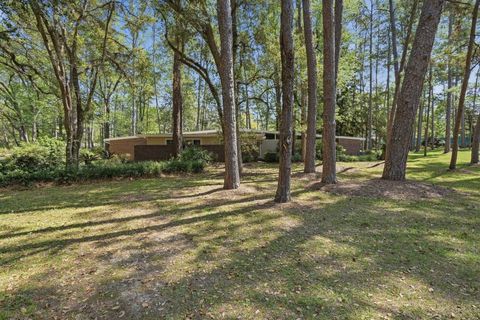 Tiny photo for 810 Middlebrooks Circle, Tallahassee, FL 32312 (MLS # 398043)