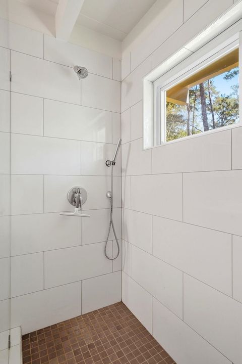 Tiny photo for 810 Middlebrooks Circle, Tallahassee, FL 32312 (MLS # 398043)