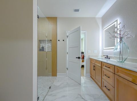 Tiny photo for 1318 Clay Street, Tallahassee, FL 32304 (MLS # 397830)