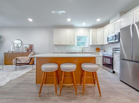 Tiny photo for 1318 Clay Street, Tallahassee, FL 32304 (MLS # 397830)