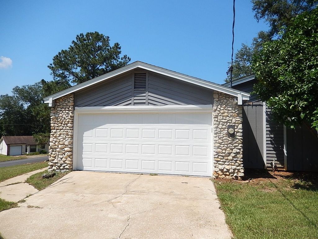 Photo of 2338 Eastgate Way, Tallahassee, FL 32308 (MLS # 390780)