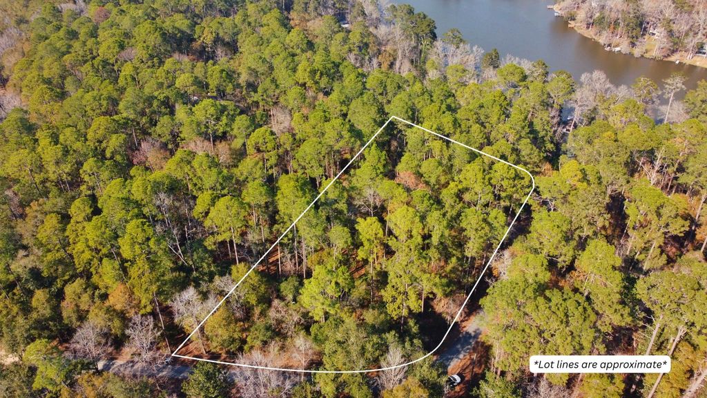 Photo of xxx Tallavana Trail, Havana, FL 32333 (MLS # 396168)