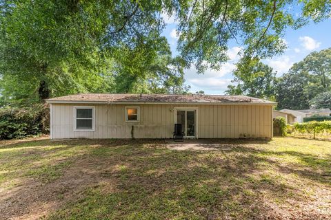 Tiny photo for 5817 Jodphur Court, Tallahassee, FL 32303 (MLS # 402371)
