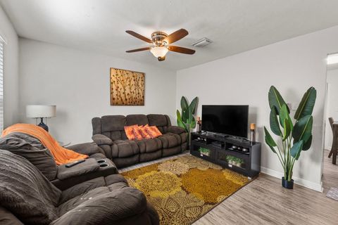 Tiny photo for 5817 Jodphur Court, Tallahassee, FL 32303 (MLS # 402371)