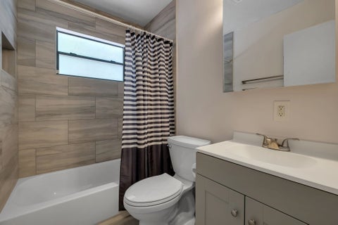Tiny photo for 1915 Karen Lane, Tallahassee, FL 32304 (MLS # 400894)