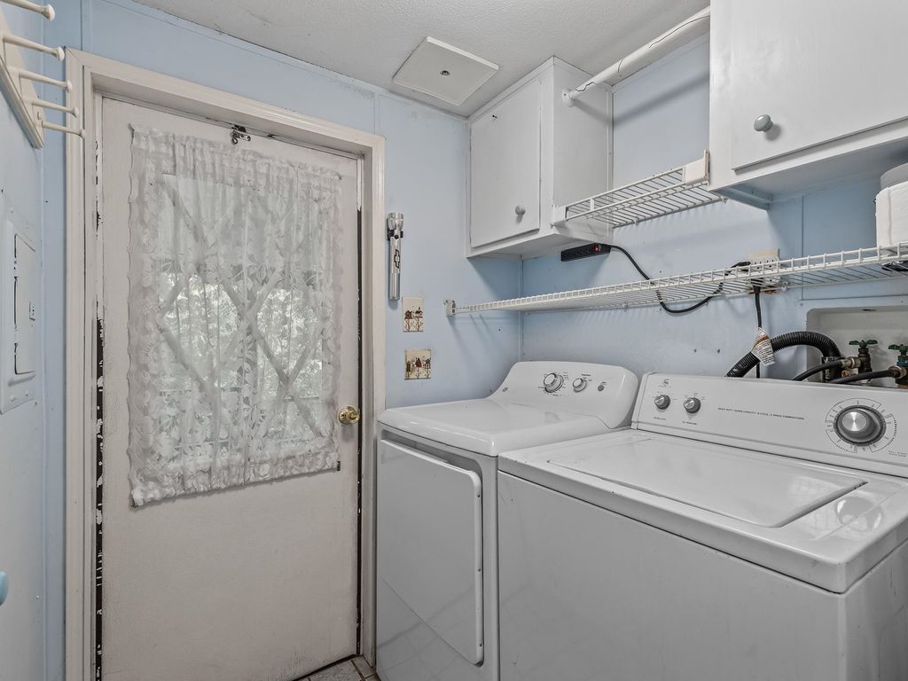 Photo of 22825 NUTALL RISE Road, Lamont, FL 32336 (MLS # 394036)