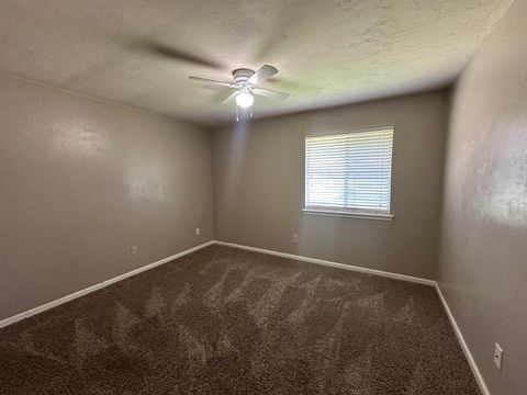 Tiny photo for 732 Pointe Court #A, Tallahassee, FL 32308 (MLS # 393200)