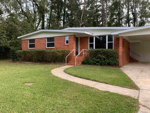 Tiny photo for 1915 Sunset Lane Ln, Tallahassee, FL 32303 (MLS # 391803)