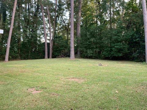 Tiny photo for 1915 Sunset Lane Ln, Tallahassee, FL 32303 (MLS # 391803)