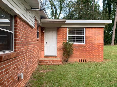 Tiny photo for 1915 Sunset Lane Ln, Tallahassee, FL 32303 (MLS # 391803)