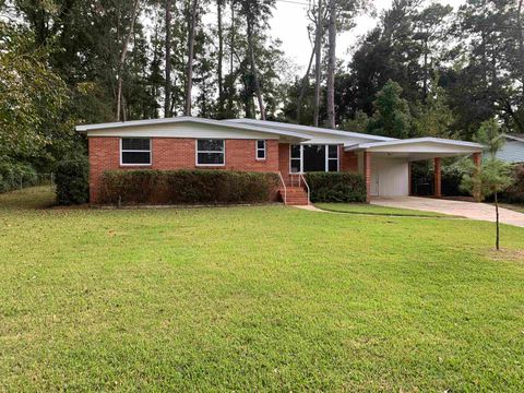 Tiny photo for 1915 Sunset Lane Ln, Tallahassee, FL 32303 (MLS # 391803)