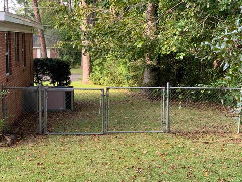 Tiny photo for 1915 Sunset Lane Ln, Tallahassee, FL 32303 (MLS # 391803)
