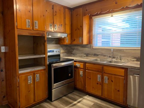 Tiny photo for 1915 Sunset Lane Ln, Tallahassee, FL 32303 (MLS # 391803)