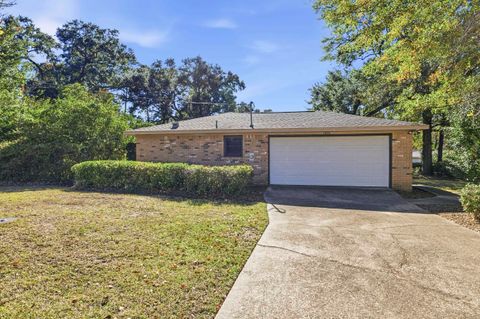 Tiny photo for 1920 Lawson Road, Tallahassee, FL 32308 (MLS # 394127)