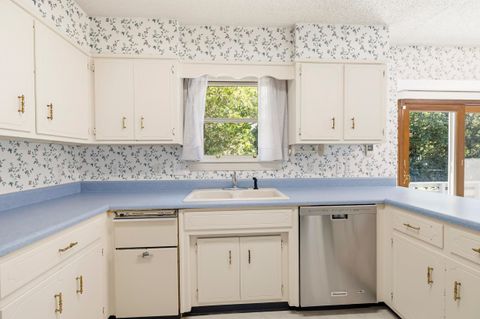 Tiny photo for 1920 Lawson Road, Tallahassee, FL 32308 (MLS # 394127)