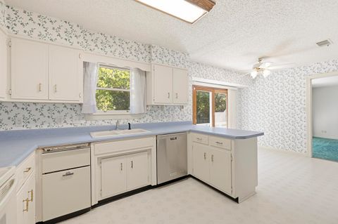 Tiny photo for 1920 Lawson Road, Tallahassee, FL 32308 (MLS # 394127)