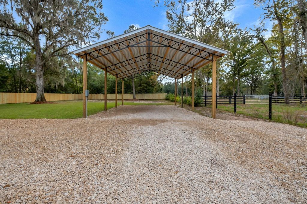 Photo of 1017 Shadeville Road, Crawfordville, FL 32327 (MLS # 392998)