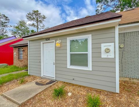Tiny photo for 934 S Lipona Road, Tallahassee, FL 32304 (MLS # 399517)