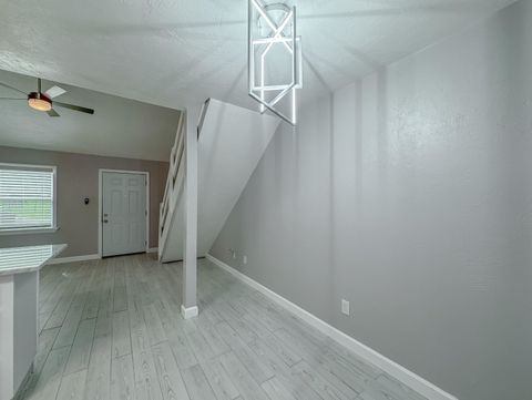 Tiny photo for 934 S Lipona Road, Tallahassee, FL 32304 (MLS # 399517)