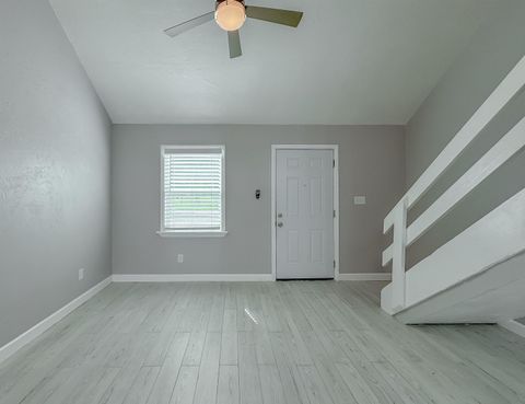 Tiny photo for 934 S Lipona Road, Tallahassee, FL 32304 (MLS # 399517)
