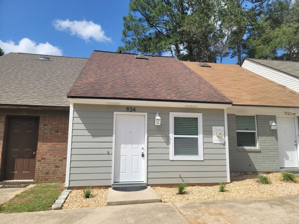 Photo of 934 S Lipona Road, Tallahassee, FL 32304 (MLS # 399517)
