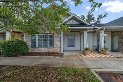 Tiny photo for 1725 NE Capital Circle #205, Tallahassee, FL 32308 (MLS # 400645)