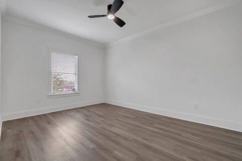 Tiny photo for 1725 NE Capital Circle #205, Tallahassee, FL 32308 (MLS # 400645)
