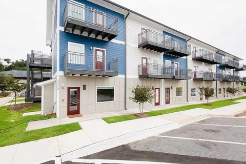 Photo of 3554 Austin Davis Avenue #306, Tallahassee, FL 32308 (MLS # 398033)