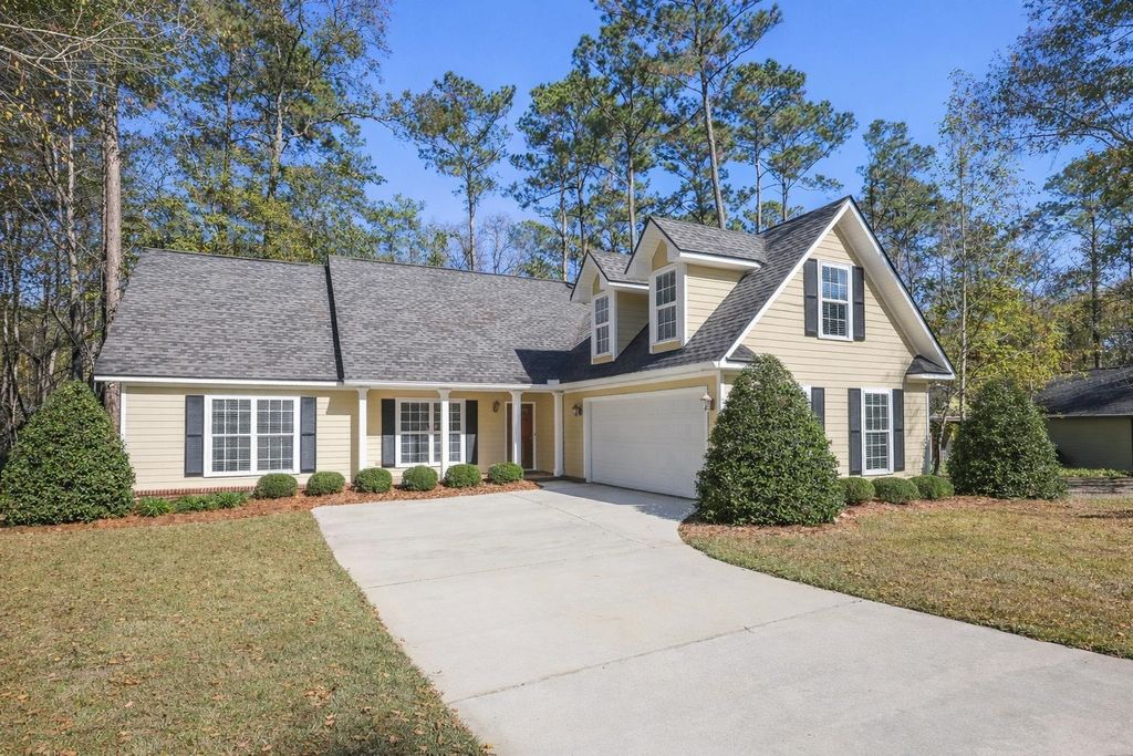 Photo of 3464 Cedarwood Trail, Tallahassee, FL 32312 (MLS # 394307)
