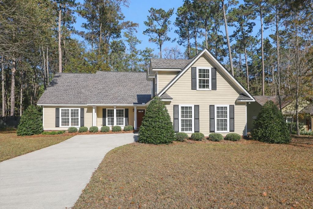 Photo of 3464 Cedarwood Trail, Tallahassee, FL 32312 (MLS # 394307)
