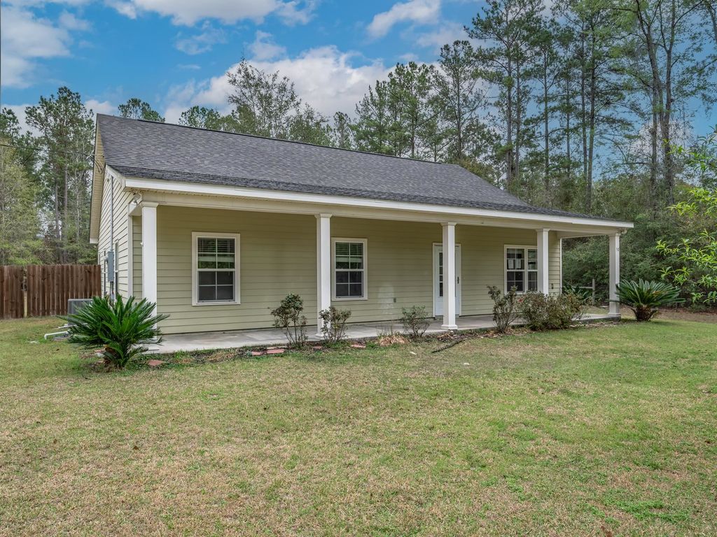 Photo of 58 Zion Hill Road, Crawfordville, FL 32327 (MLS # 397020)