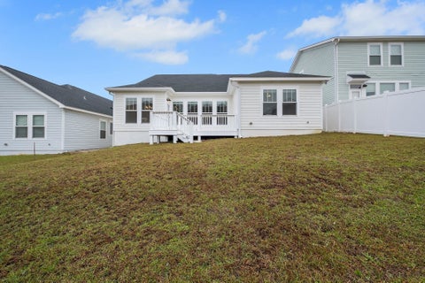 Tiny photo for 251 Bienville Place, Tallahassee, FL 32317 (MLS # 400810)