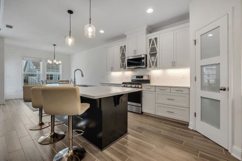 Tiny photo for 251 Bienville Place, Tallahassee, FL 32317 (MLS # 400810)