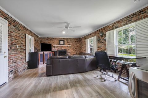 Tiny photo for 1917 Sharon Road, Tallahassee, FL 32303 (MLS # 393615)