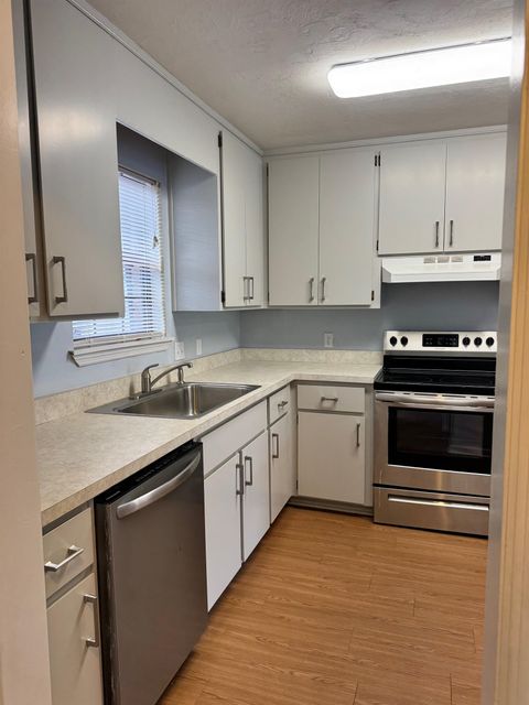 Tiny photo for 3748 DONOVAN Drive #B, Tallahassee, FL 32309 (MLS # 395531)