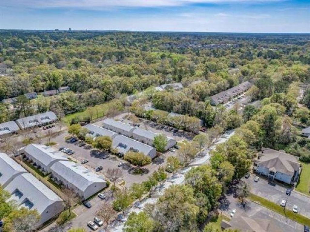 Photo of 2738 W Tharpe Street #1004, Tallahassee, FL 32303 (MLS # 391482)