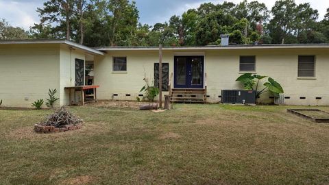 A home in TALLAHASSEE