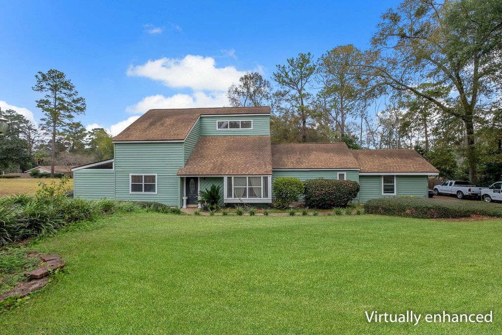 Photo of 4048 Roscrea Drive, Tallahassee, FL 32309 (MLS # 394844)