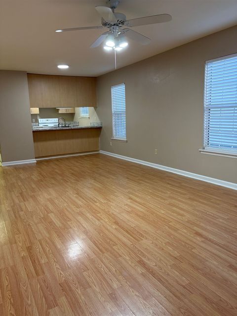 Tiny photo for 2719 W THARPE Street #23, Tallahassee, FL 32303 (MLS # 397930)