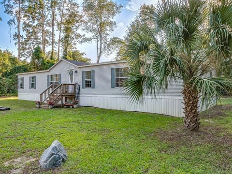 A home in Crawfordville