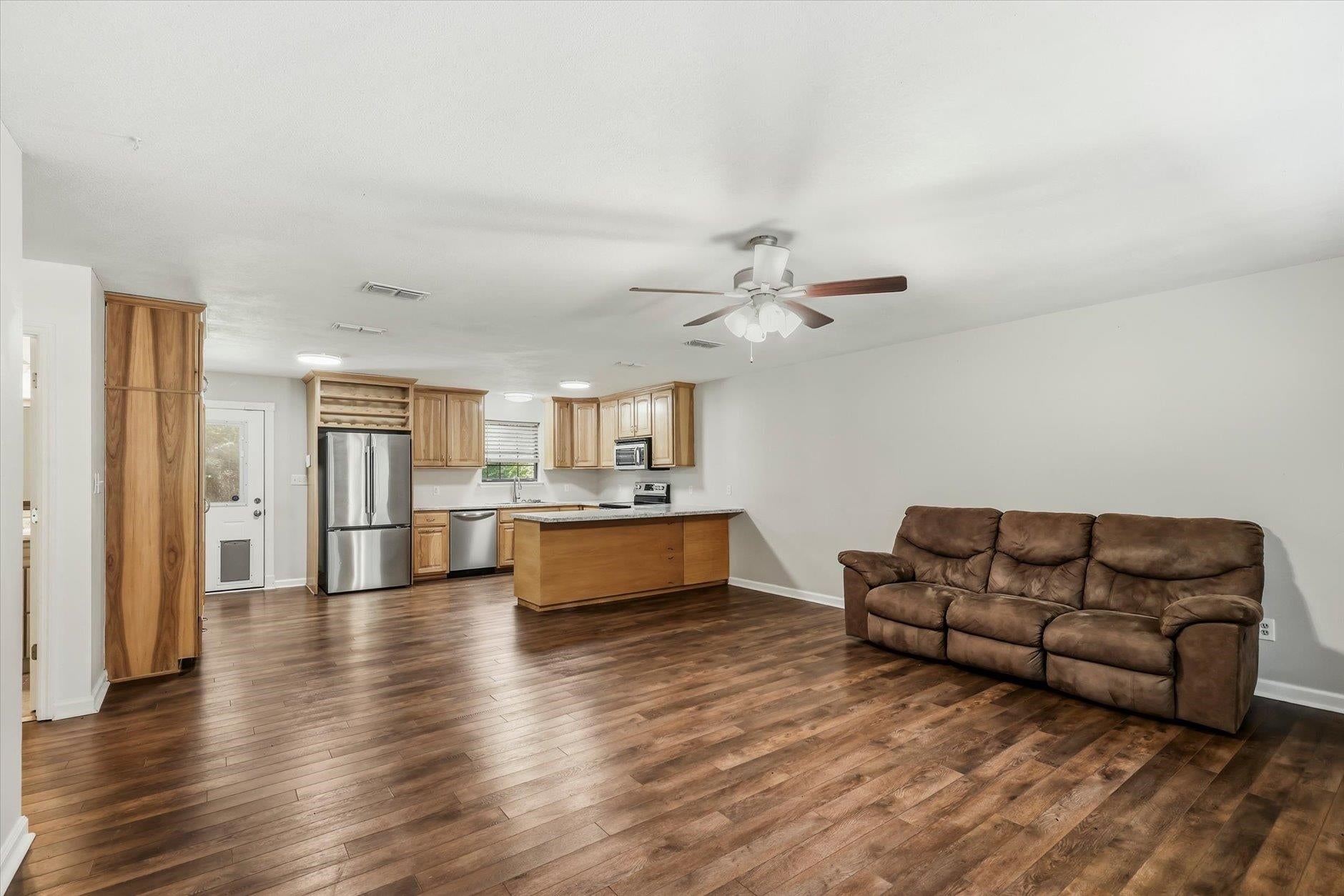 104 MILLWOOD Drive