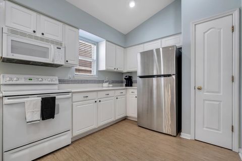 Tiny photo for 1046 Piney Z Plantation Road, Tallahassee, FL 32311 (MLS # 393742)