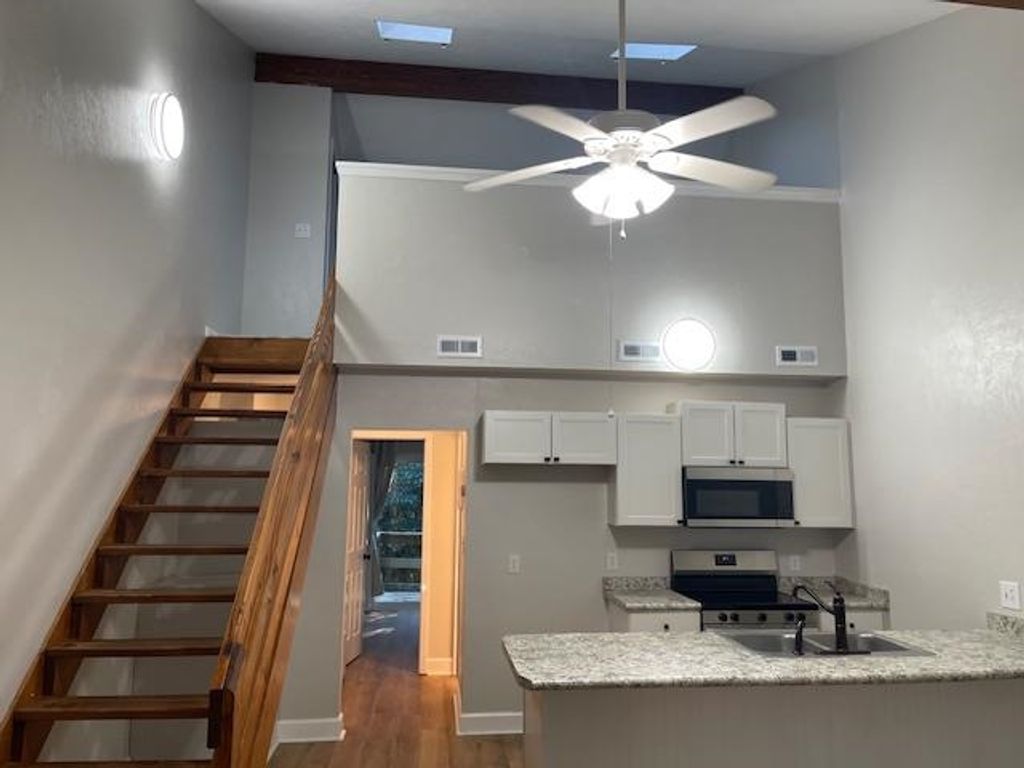 Photo of 1241 Chee Lane, Tallahassee, FL 32304 (MLS # 393516)