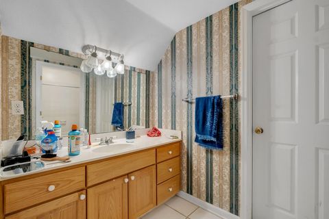 Tiny photo for 6452 MARY LAKE Court, Tallahassee, FL 32311 (MLS # 392368)