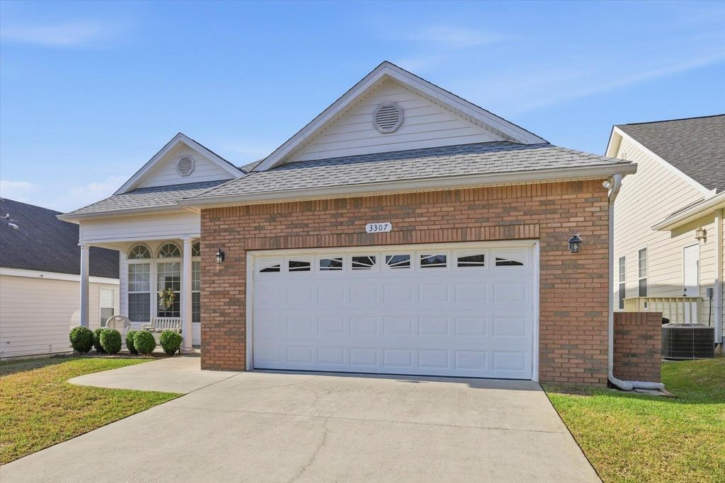 Photo of 3307 CAMERON CHASE Drive, Tallahassee, FL 32309 (MLS # 399189)